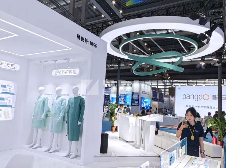 展會展臺搭建設(shè)計(jì)公司教您使用幾個小技巧突出您的展臺
